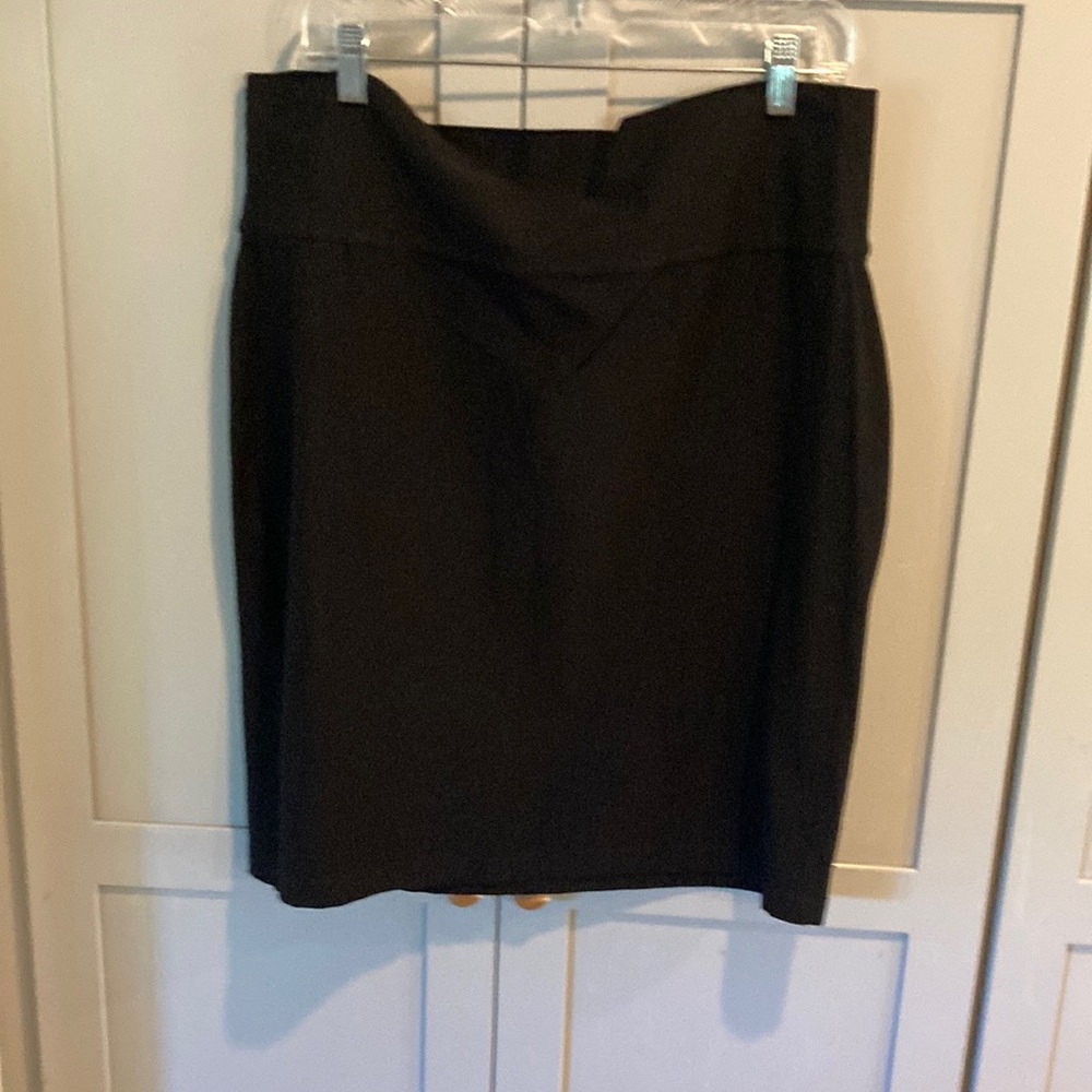 Eileen Fisher Black Stretch Skirt